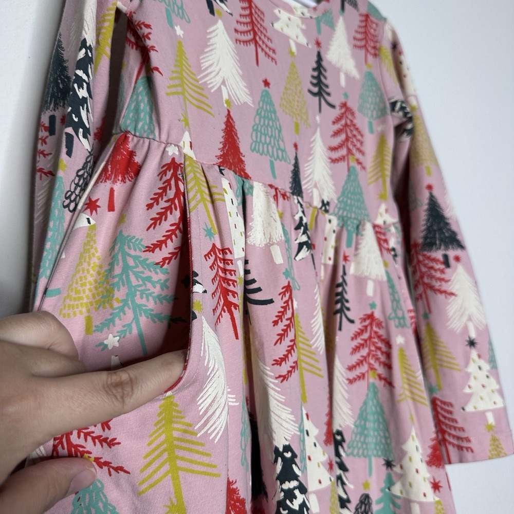 Hanna Andersson Pink Twinkly Trees Winter Pocket Skater Dress, Size 6/7 - Picture 2 of 5